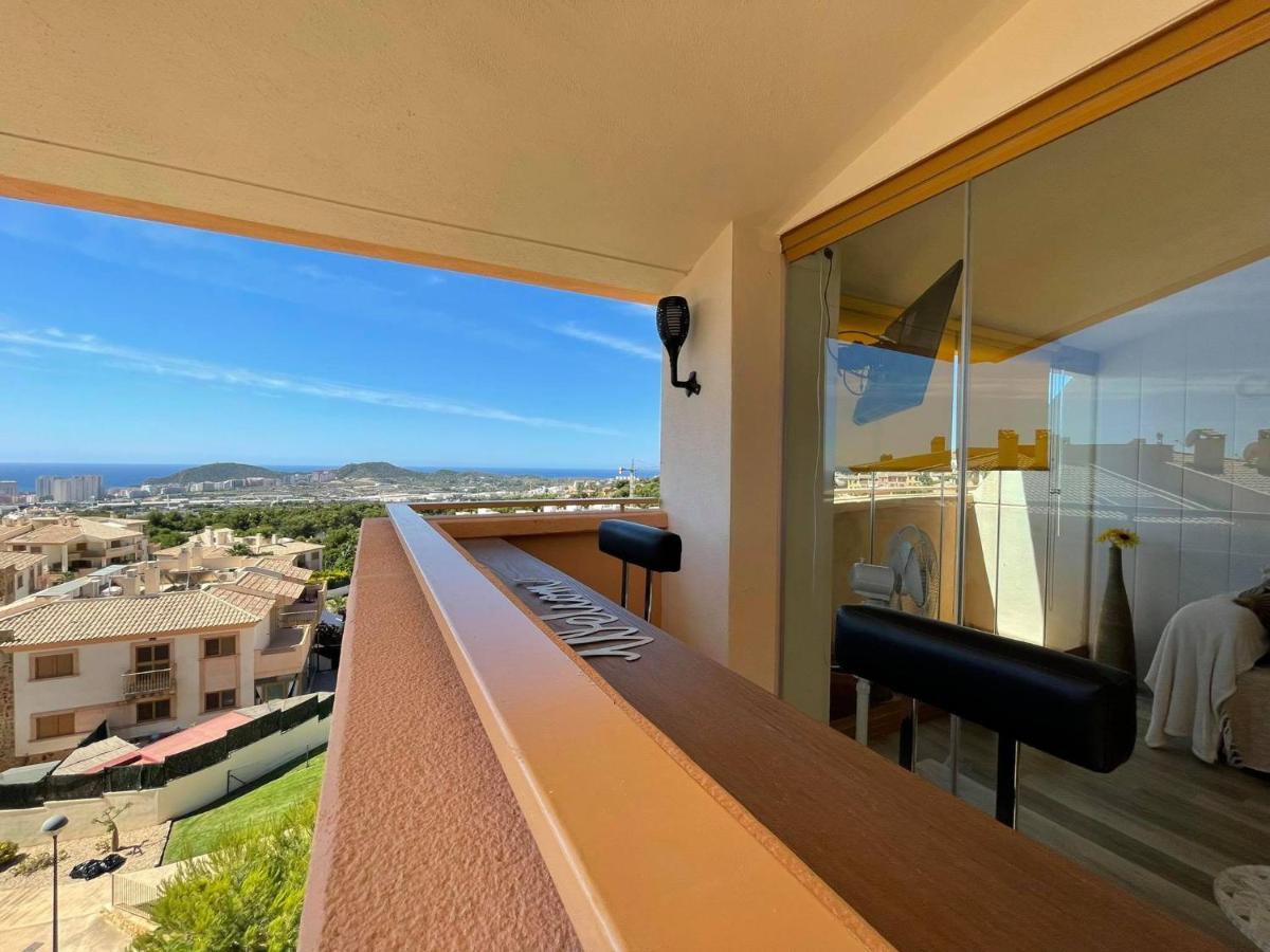 2 Bed Penthouse Apartment - Sea Views - Sleeps 4 Finestrat Exterior photo