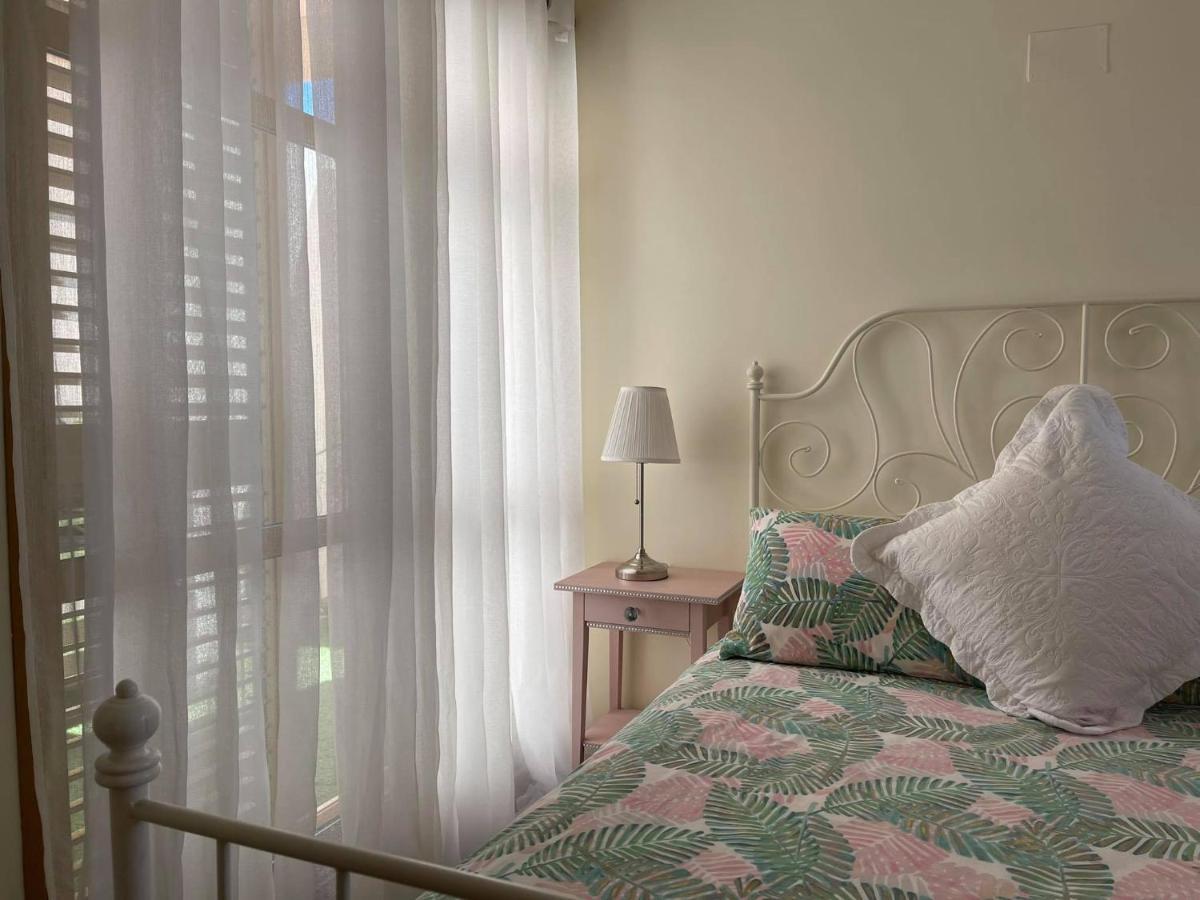 2 Bed Penthouse Apartment - Sea Views - Sleeps 4 Finestrat Exterior photo
